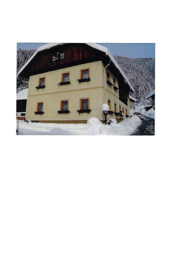 شقة Haus Stoeffler Reisach المظهر الخارجي الصورة